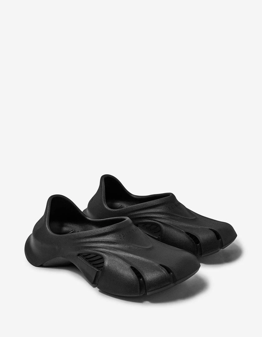 Deals โ๏ธ Balenciaga Black Mold Closed ๐ฉด Sandals ๐ 3 Balenciaga Black Mold Closed Sandals
