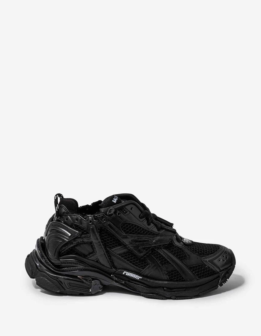 Cheapest โ Balenciaga Black Runner Trainers ๐ฅฐ 4 Balenciaga Black Runner Trainers
