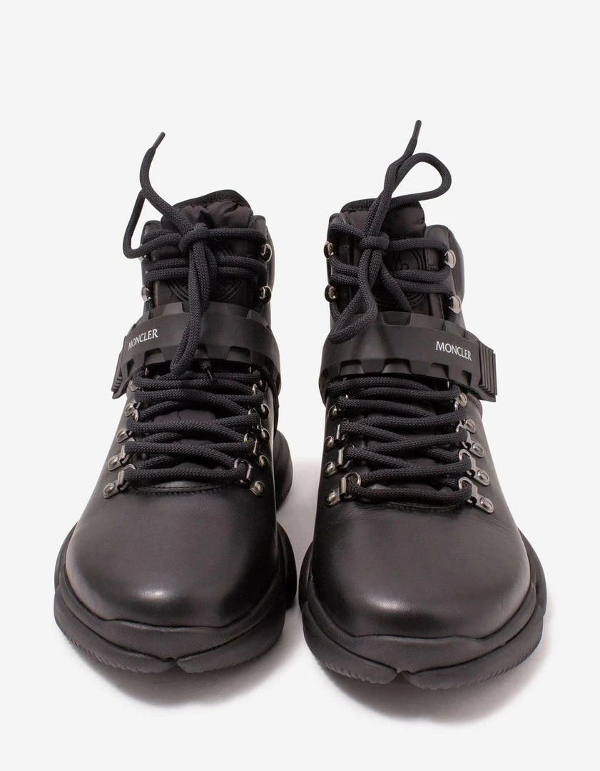 Best Pirce 🤩 Moncler Black Bubble 🥾 Boots ⭐ 5 Moncler Black Bubble Boots