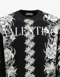 Valentino Black Street Flowers Daisyland Sweatshirt Clothing