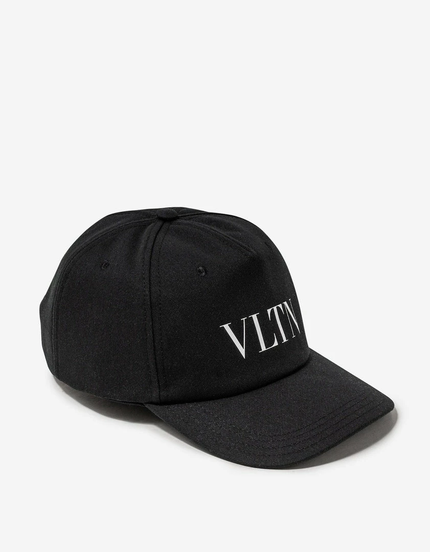 Brand new π Valentino Black VLTN βΎ Baseball Cap π 3 Valentino Black VLTN Baseball Cap