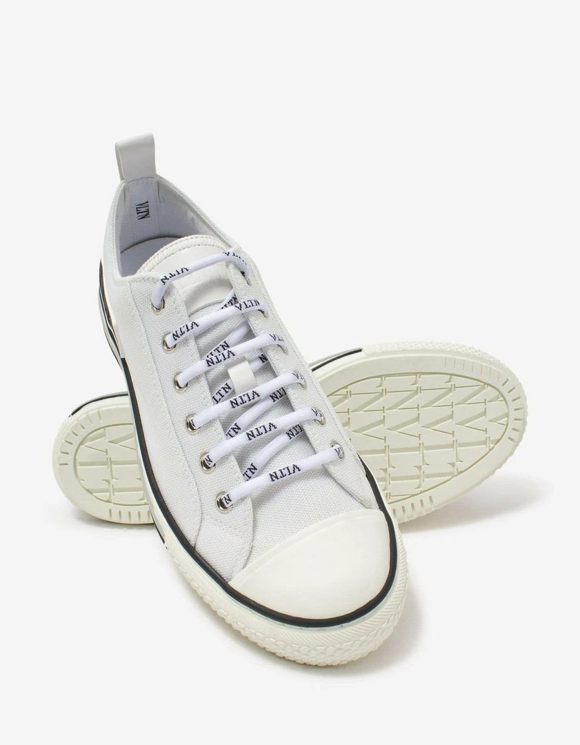 Budget 🌟 Valentino Garavani Giggies White Canvas Trainers 🔥 9 Valentino Garavani Giggies White Canvas Trainers
