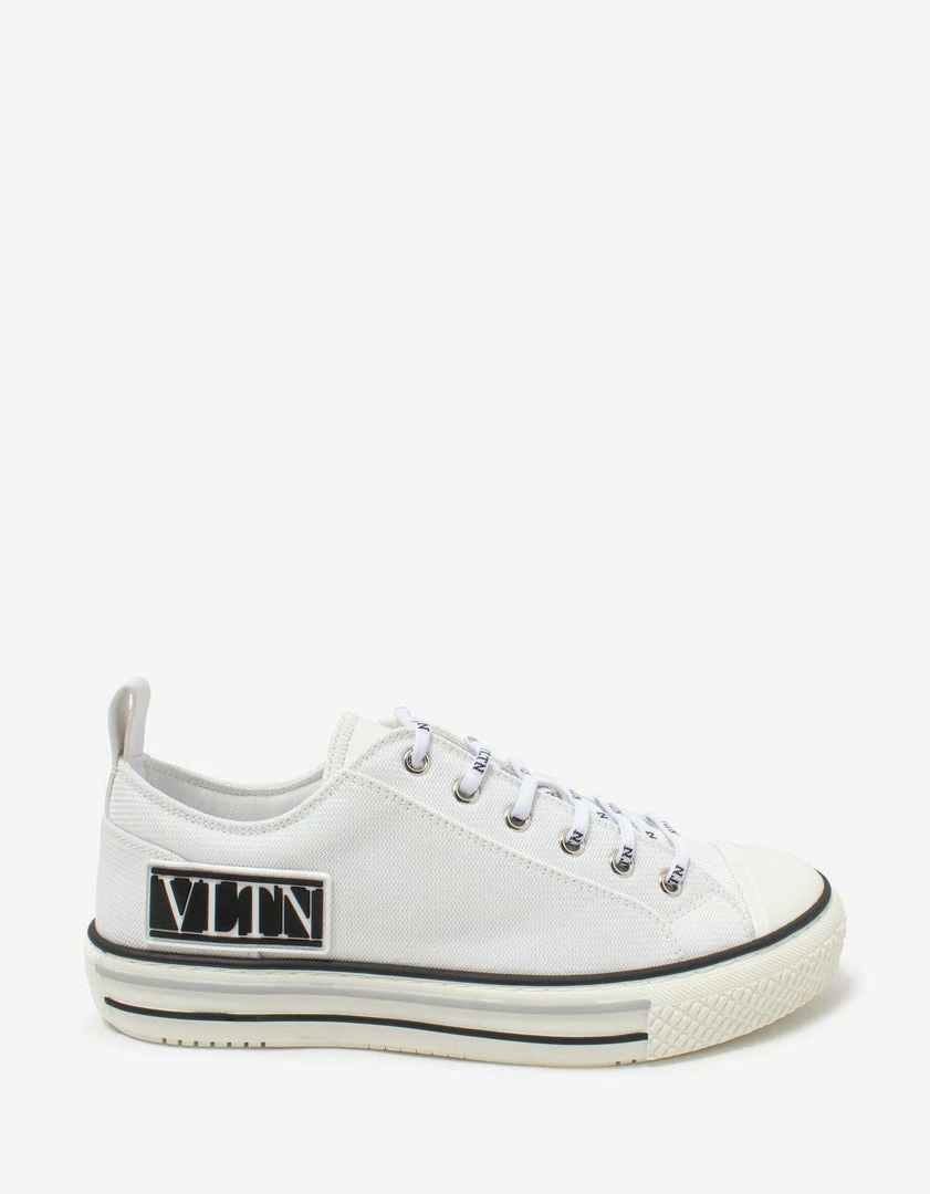 Budget 🌟 Valentino Garavani Giggies White Canvas Trainers 🔥 4 Valentino Garavani Giggies White Canvas Trainers